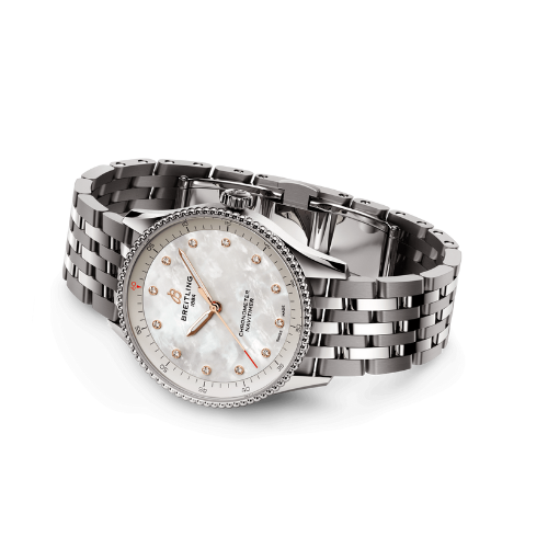 Breitling Navitimer 32