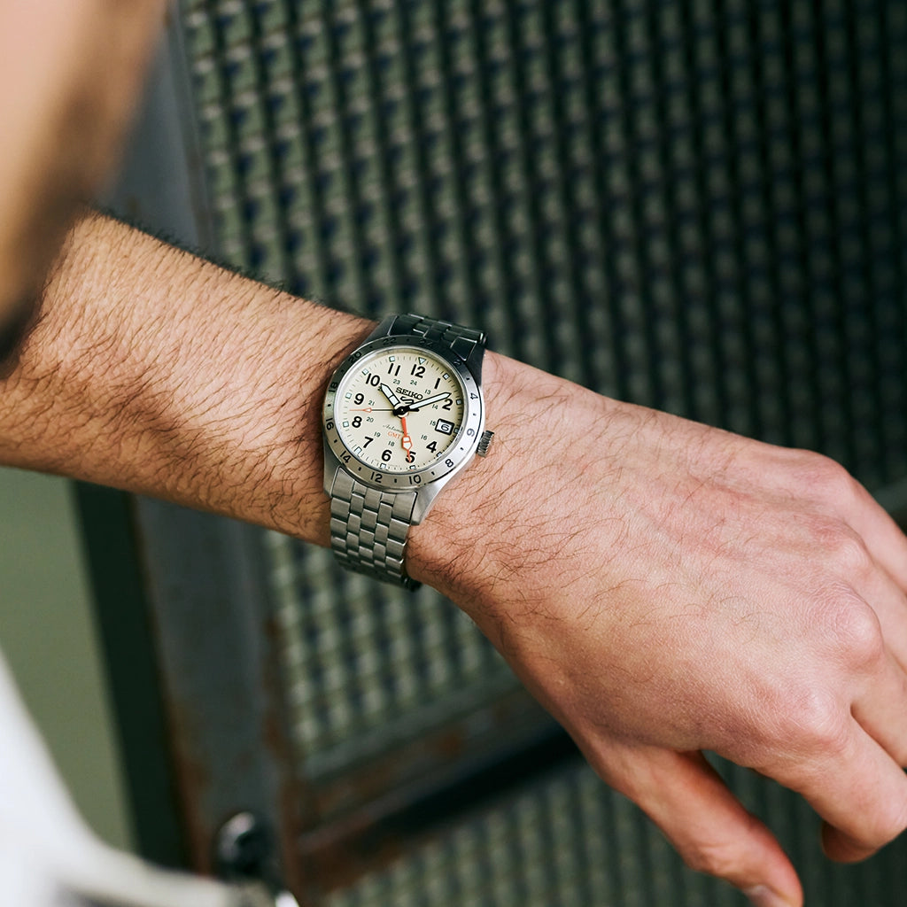 Seiko 5 Sports