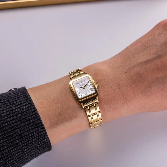 Herbelin Luna Mini dameur i gullfarget stål med lenke, sølvfarget skive og quartzverk.