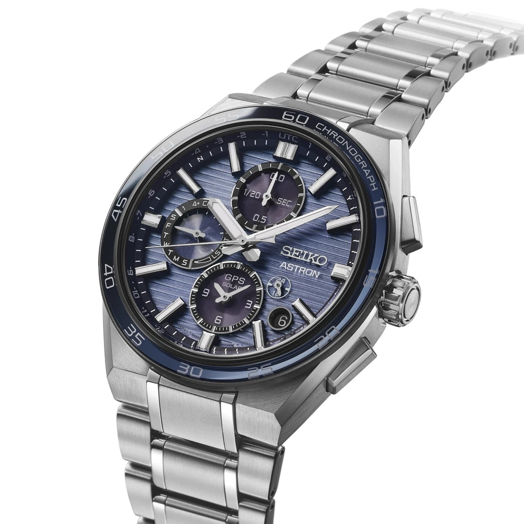 Seiko Astron SSH175 GPS Solar herreklokke på 44 mm i titan med gangreserve på 6 mnd, world timer og perpetualkalender.