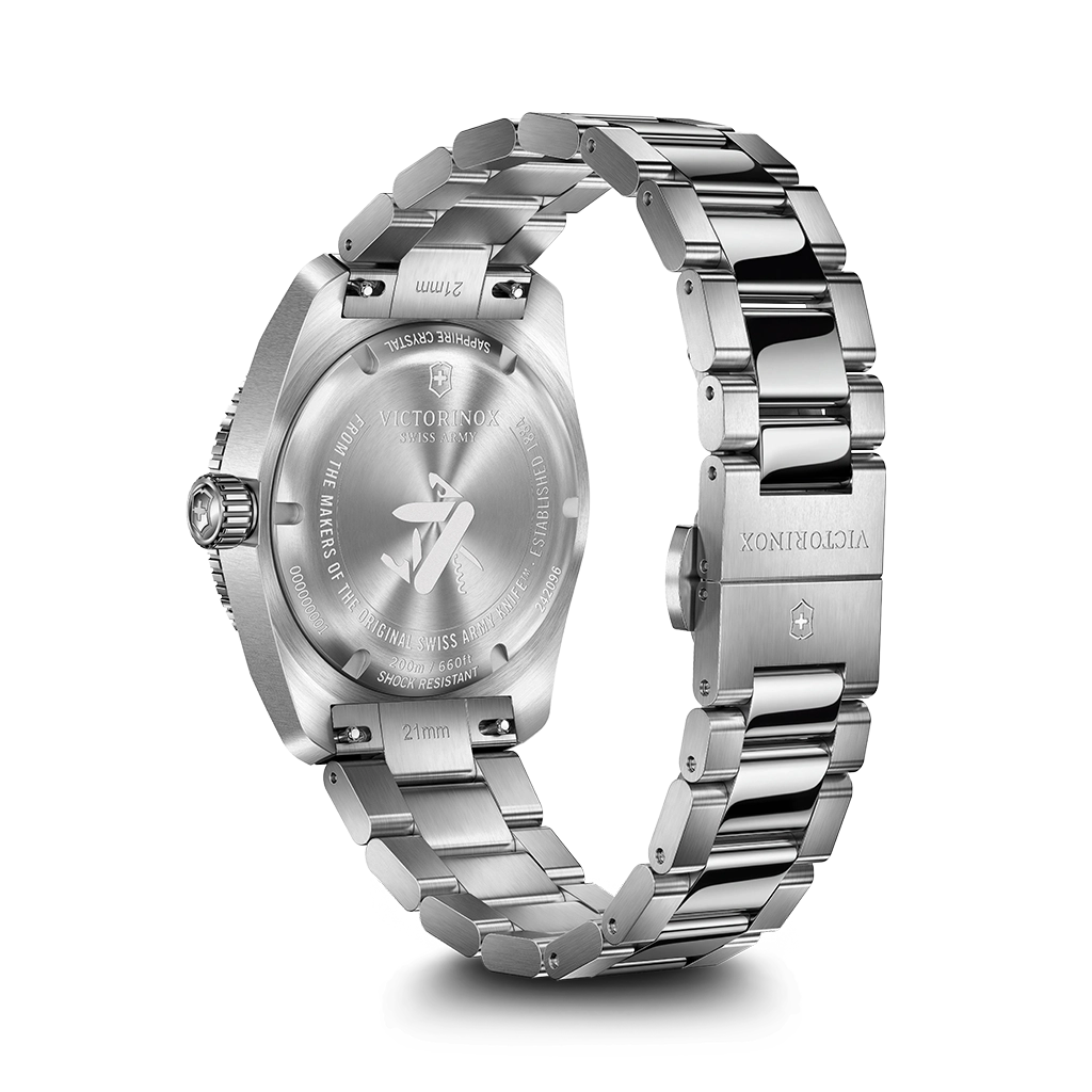 Victorinox Maverick Quartz - 242096 - urmakerlarsen.no