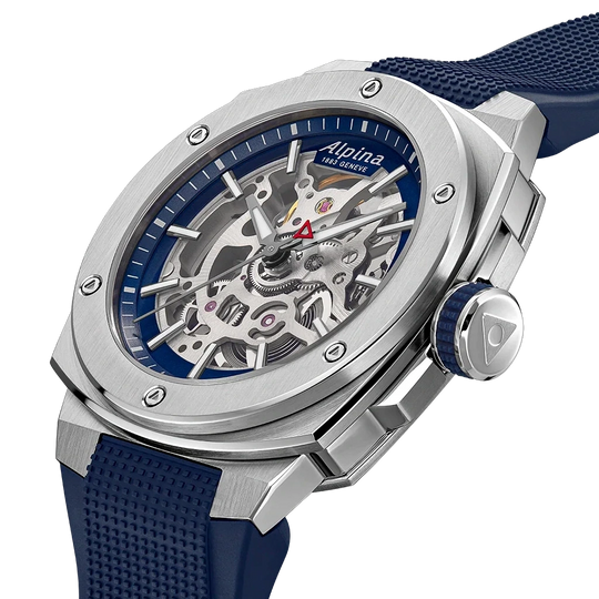 Alpina Alpiner Extreme Skeleton Automatic herreklokke med gjennomsiktig skive, kasse i stål og blå gummirem med foldelås.