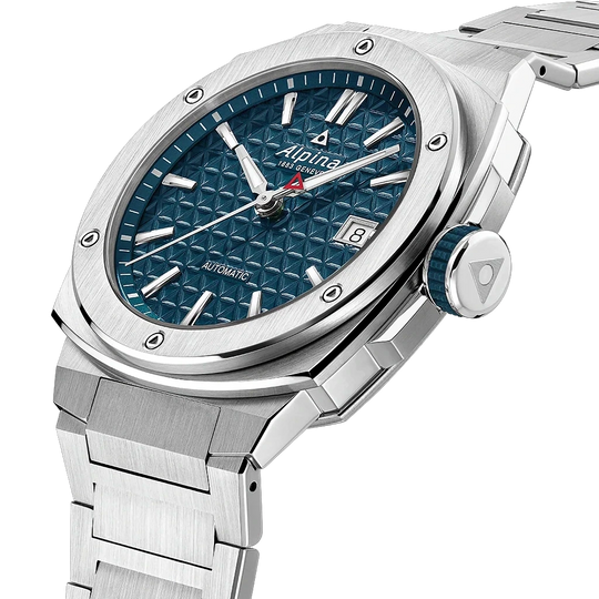 Alpina Alpiner Extreme Automatic herreklokke med automatisk verk, kasse og lenke i stål og blå tallskive.