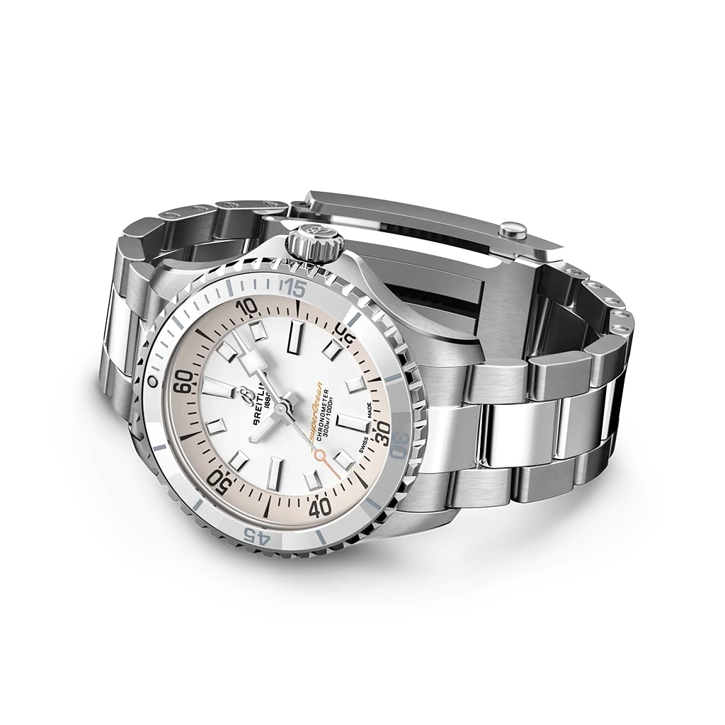 Breitling Superocean Automatic 36 - A17377211A1A1 - urmakerlarsen.no