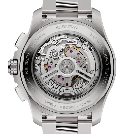 Breitling Avenger B01 Chronograph 44 - AB0147101C1A1 - urmakerlarsen.no