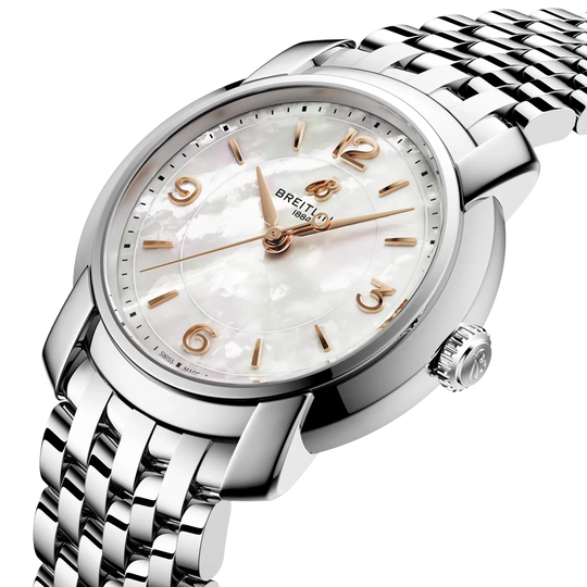 Breitling Premier dameklokke på 32 mm i stål med hvit perlemorskrive og quartzverk.