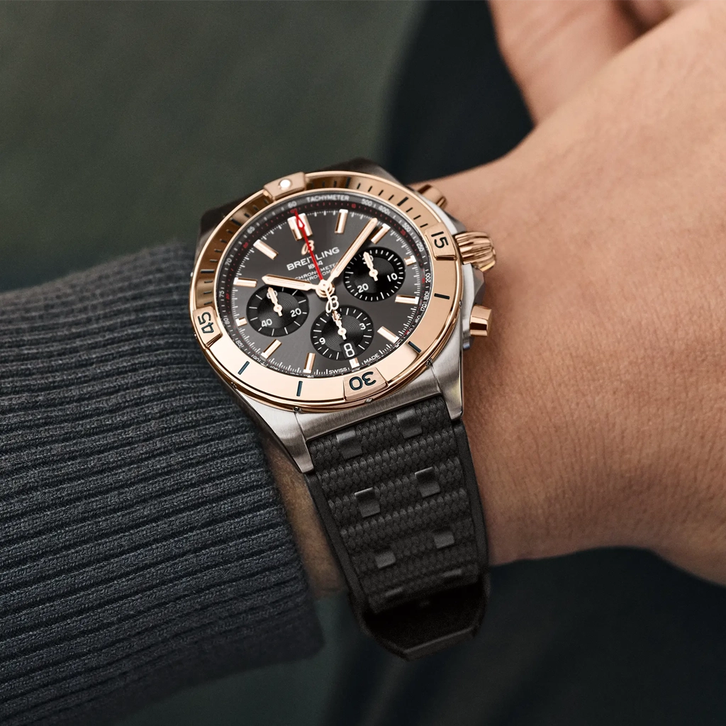 Breitling Chronomat B01 42 - UB0134101B1S1 - urmakerlarsen.no