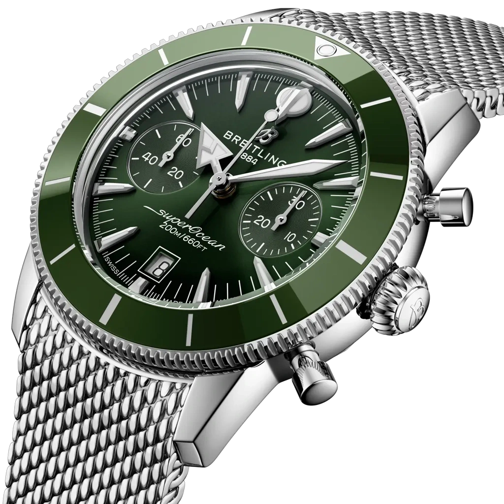 Breitling Superocean Heritage B01 Chronograph 42 mm med grønn skive, grønn bezel, kronograf og meshlenke i stål