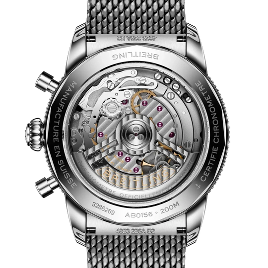 Breitling Superocean Heritage B01 Chronograph 42 mm med grønn skive, grønn bezel, kronograf og meshlenke i stål