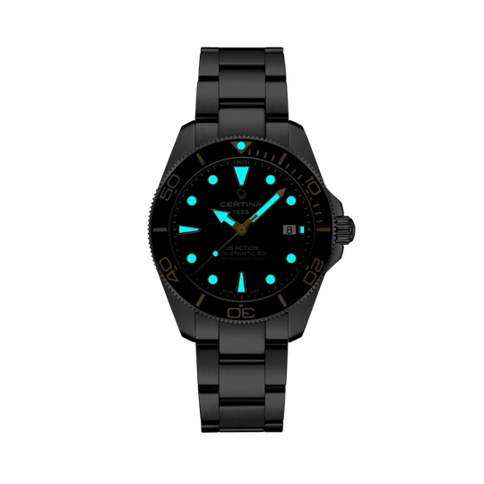 Certina DS Action Diver Powermatic 80 C048.407.11.051.01herreklokke med sort skive og kasse og lenke i stål.