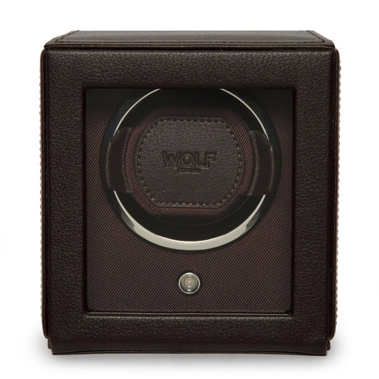 WOLF 1834 Cubs kommer med forhåndsprogrammerte rotasjonsprogrammer. Cubs har 10 sekunders startforsinkelse, 900 TPD (Turns Per Day) og patenterte rotasjonsprogrammer.