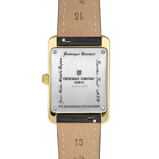 Classics Carree til dame med hvit tallskive med egen subdial for sekunder. Gullfarget kasse og sort skinnrem. 50 meter vanntett.