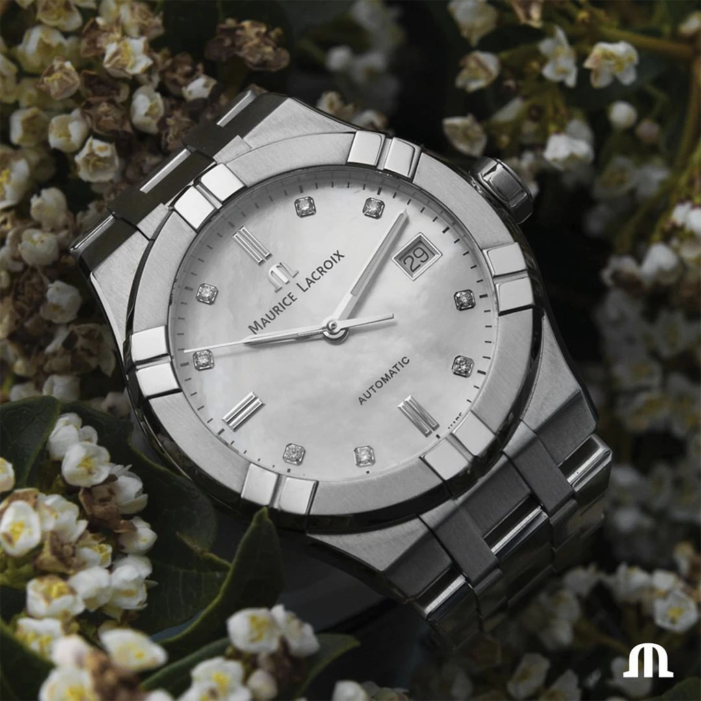 Maurice Lacroix Aikon - AI6006-SS002-170-1 - urmakerlarsen.no