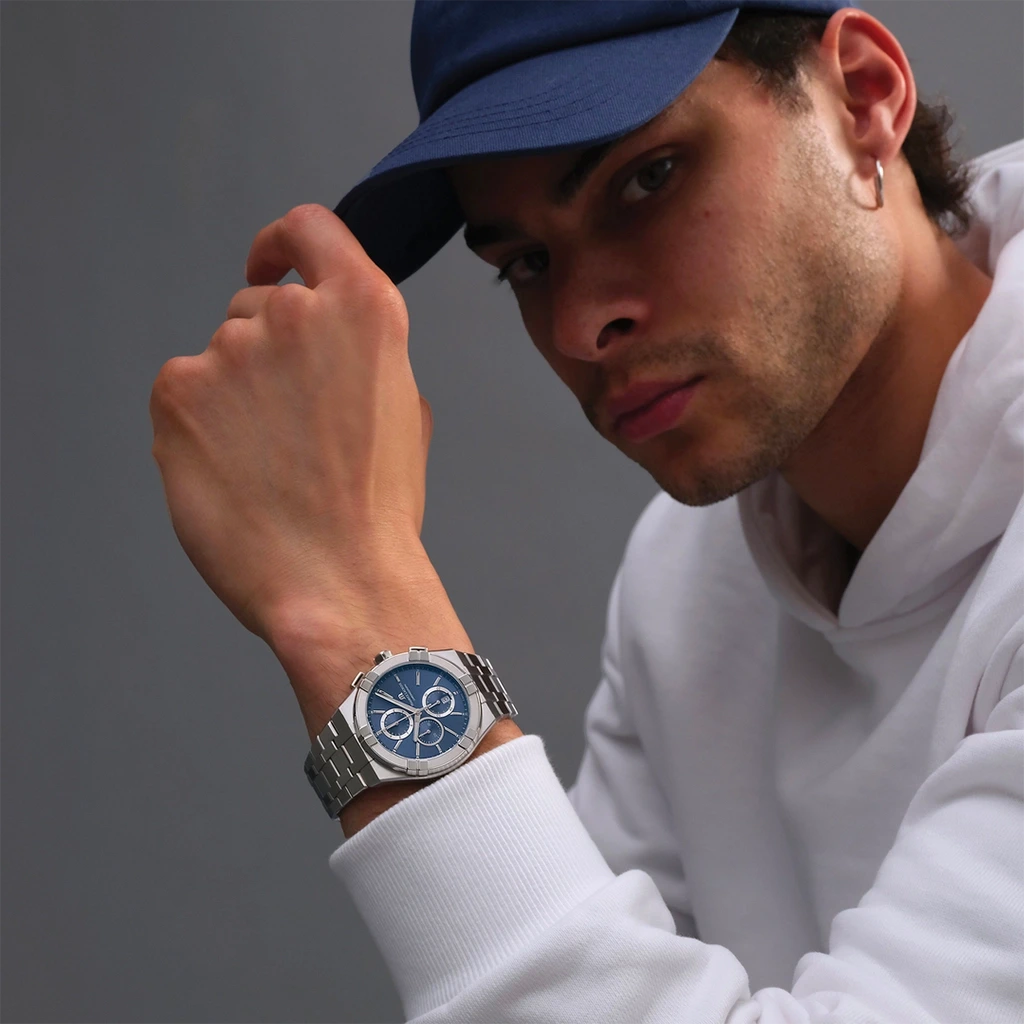 Maurice Lacroix Aikon Chronograph - AI1118-SS002-430-1 - urmakerlarsen.no