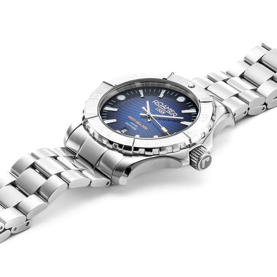 Roamer Deep Sea 200 - 860833 41 45 70 - urmakerlarsen.no