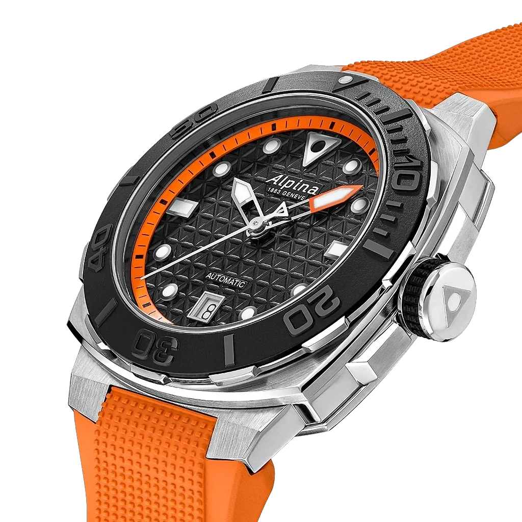 Alpina Seastrong Diver Extreme Automatic herreklokke med sort og oransje skive, kasse i stål og oransje gummirem med foldelås.