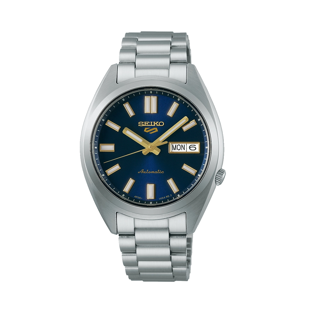 Seiko 5 Sports SNXS er et ur for både dame og herre på 37.4 mm, med blå skive og kasse og lenke i stål. 100 meter vanntett.