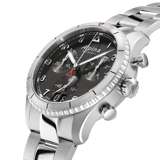 Alpina Startimer Pilot Quartz Chronograph Big Date herreklokke med sort skive, kasse og lenke i stål.