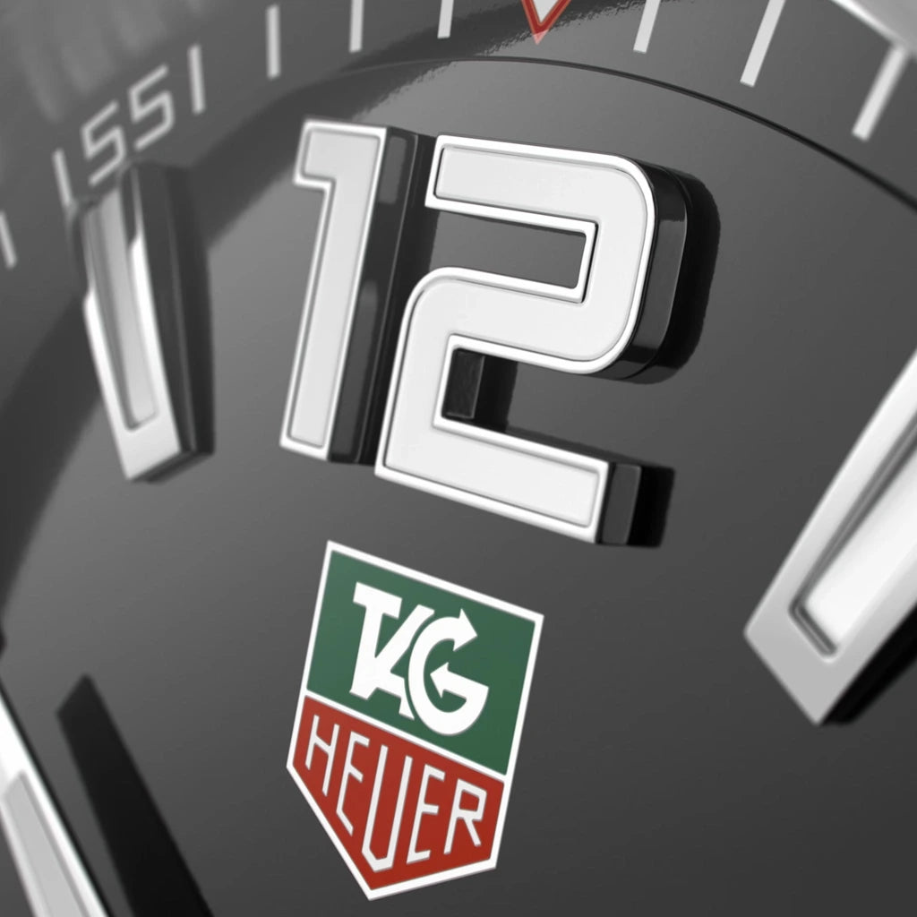 TAG Heuer Formula 1 Date WAZ1112.BA0875 herreklokke med kasse og lenke i stål og sort skive.