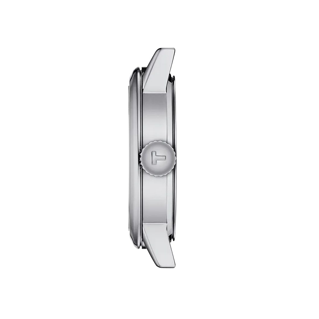 Tissot Classic Dream er en dameklokke på 28 mm. Klokken i stål har en grå tallskive med dato kl 3. Lenken i stål har butterfly clasp. 50 meter vanntett.