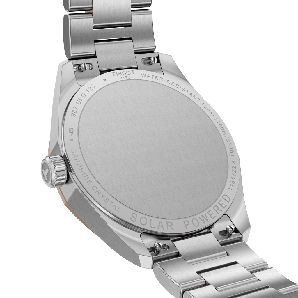 Tissot PRC 100 til dame på 34 mm i tofarget stål med hvit perlemorskive, lenke og quartzverk. 100 meter vanntett.