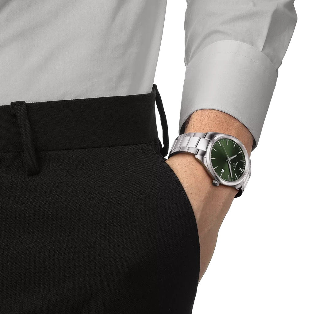 Tissot PR 100 T150.410.11.091.00 herreklokke på 40 mm i stål med grønn skive og quartzverk. 