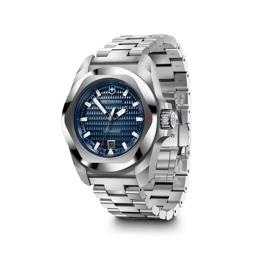 Victorinox I.N.O.X. Automatic herreur med blå skive, kasse og lenke i stål. Vanntett til 200 meter.