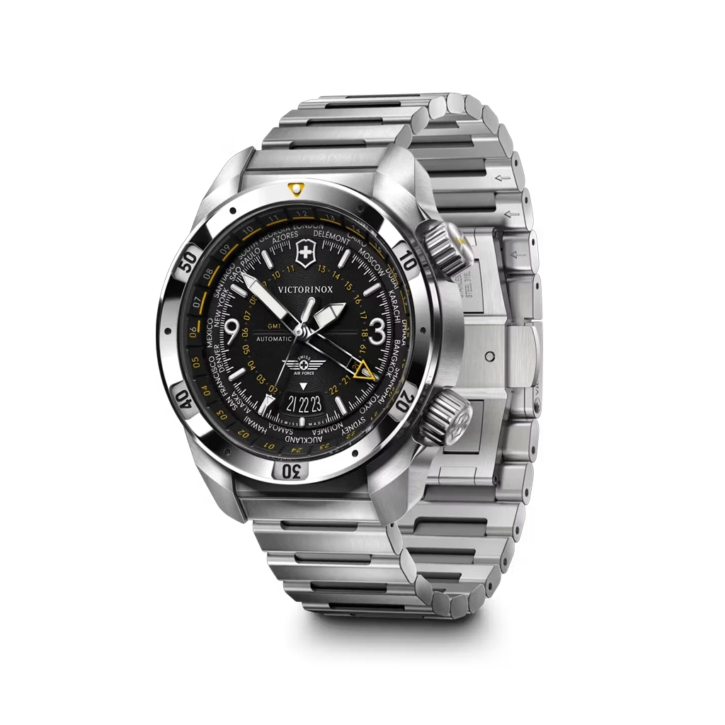 Victorinox Air Pro GMT Automatic herreklokke på 43 mm med sort skive og kasse og lenke i stål. 