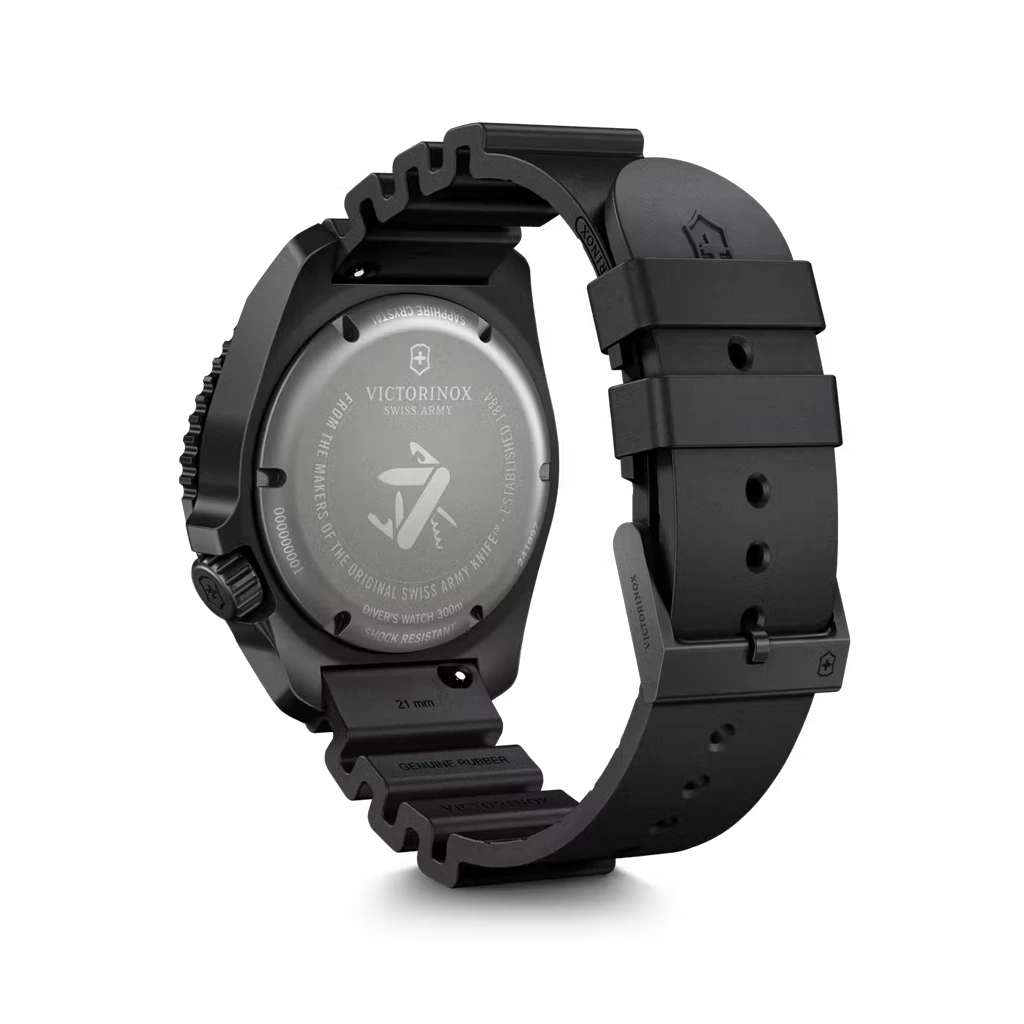 Victorinox Dive Pro Automatic dykkerklokke til herre på 43 mm med automatisk verk, sort tallskive, kasse og gummirem. 300 meter vanntett.