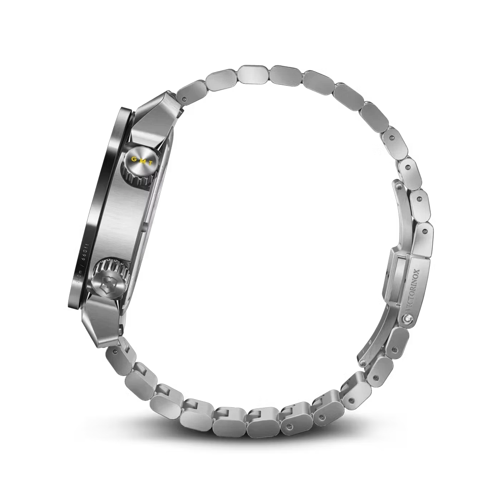 Victorinox Air Pro GMT Automatic herreklokke på 43 mm med sort skive og kasse og lenke i stål. 