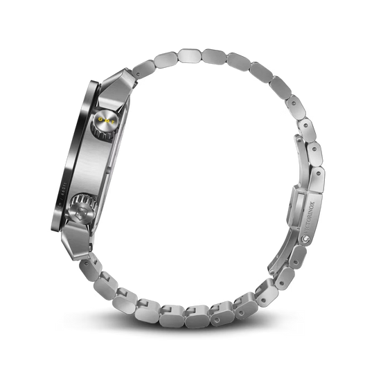 Victorinox Air Pro GMT Automatic herreklokke på 43 mm med sort skive og kasse og lenke i stål. 