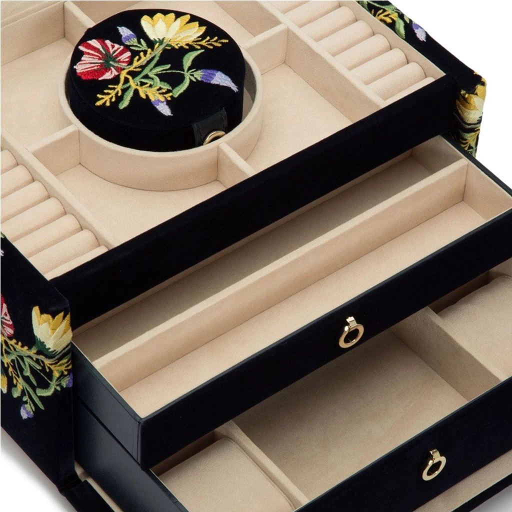 Wolf Zoe Medium Jewellery Box - 393116 - urmakerlarsen.no