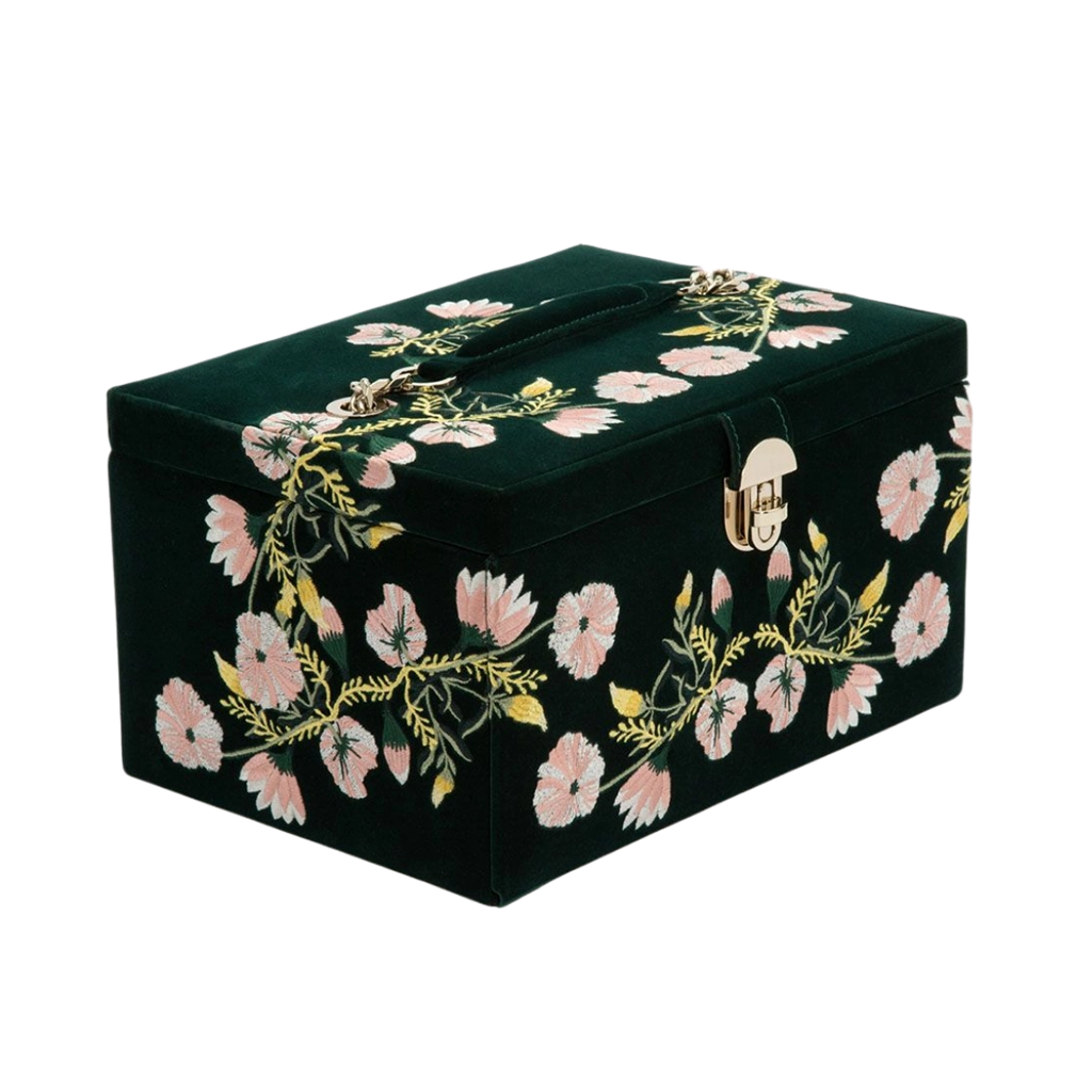 WOLF Zoe smykkeskrin i grønt med bunadsmønster med god oppbevaring og LusterLoc som forhindrer anløpning i opptil 35 år.